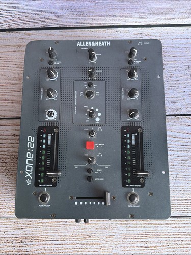 Allen heath xone - 22, dj