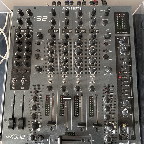 Allen heath xone - allen,