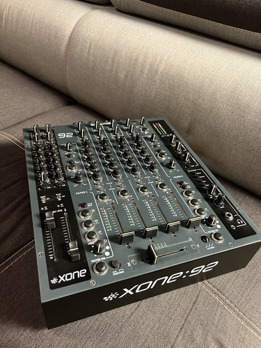 Allen heath xone - &,